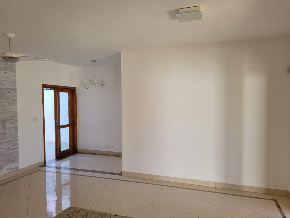 OCASIÃO, CASA NO BAIRRO STELLA